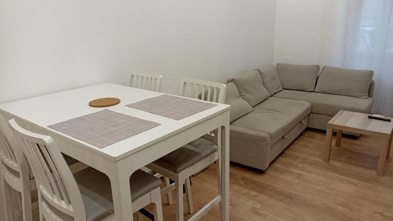 Studio Neuf Climatise Avec Terrasse #4 Toulon Exteriér fotografie